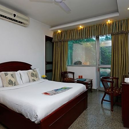 Oyo 367 Hotel Forest Green New Delhi Bagian luar foto
