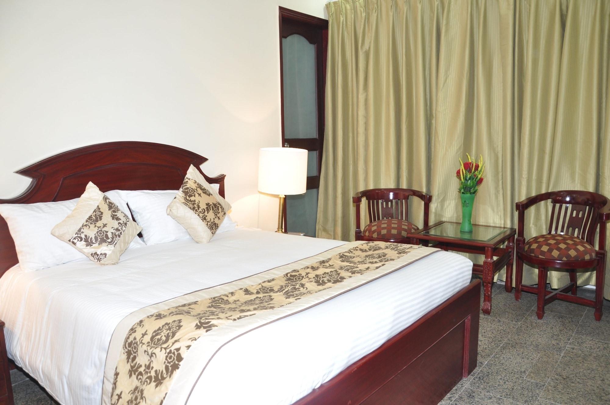 Oyo 367 Hotel Forest Green New Delhi Bagian luar foto