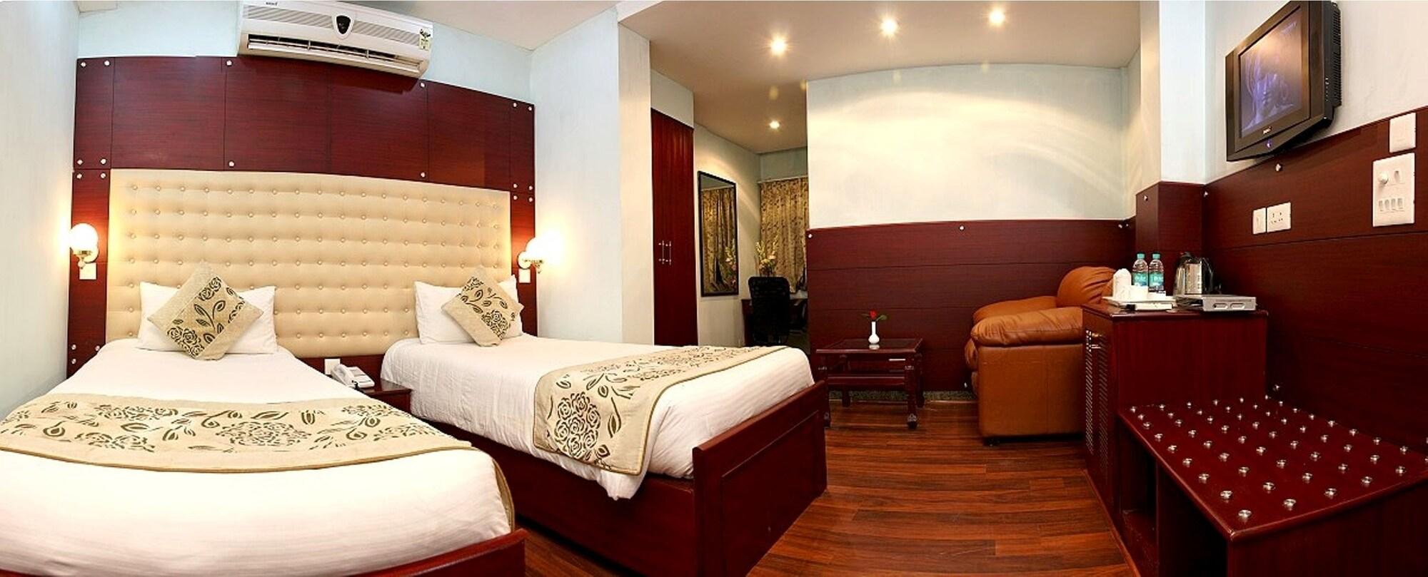 Oyo 367 Hotel Forest Green New Delhi Bagian luar foto