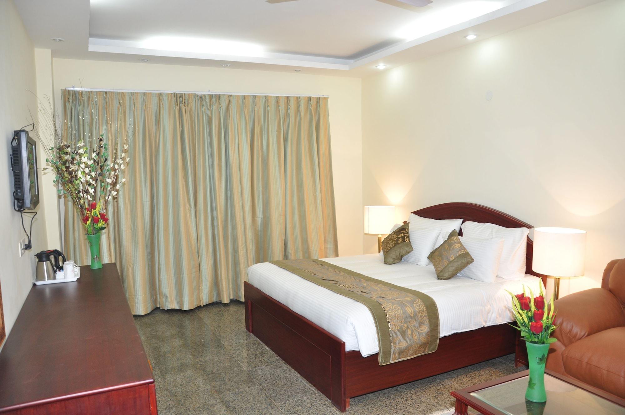 Oyo 367 Hotel Forest Green New Delhi Bagian luar foto