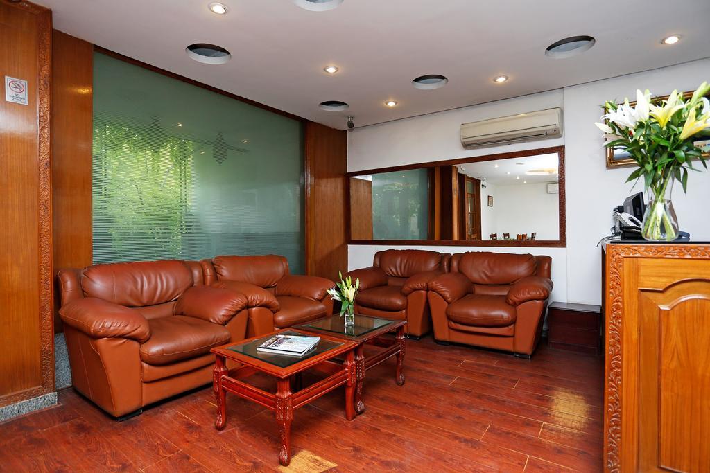 Oyo 367 Hotel Forest Green New Delhi Bagian luar foto